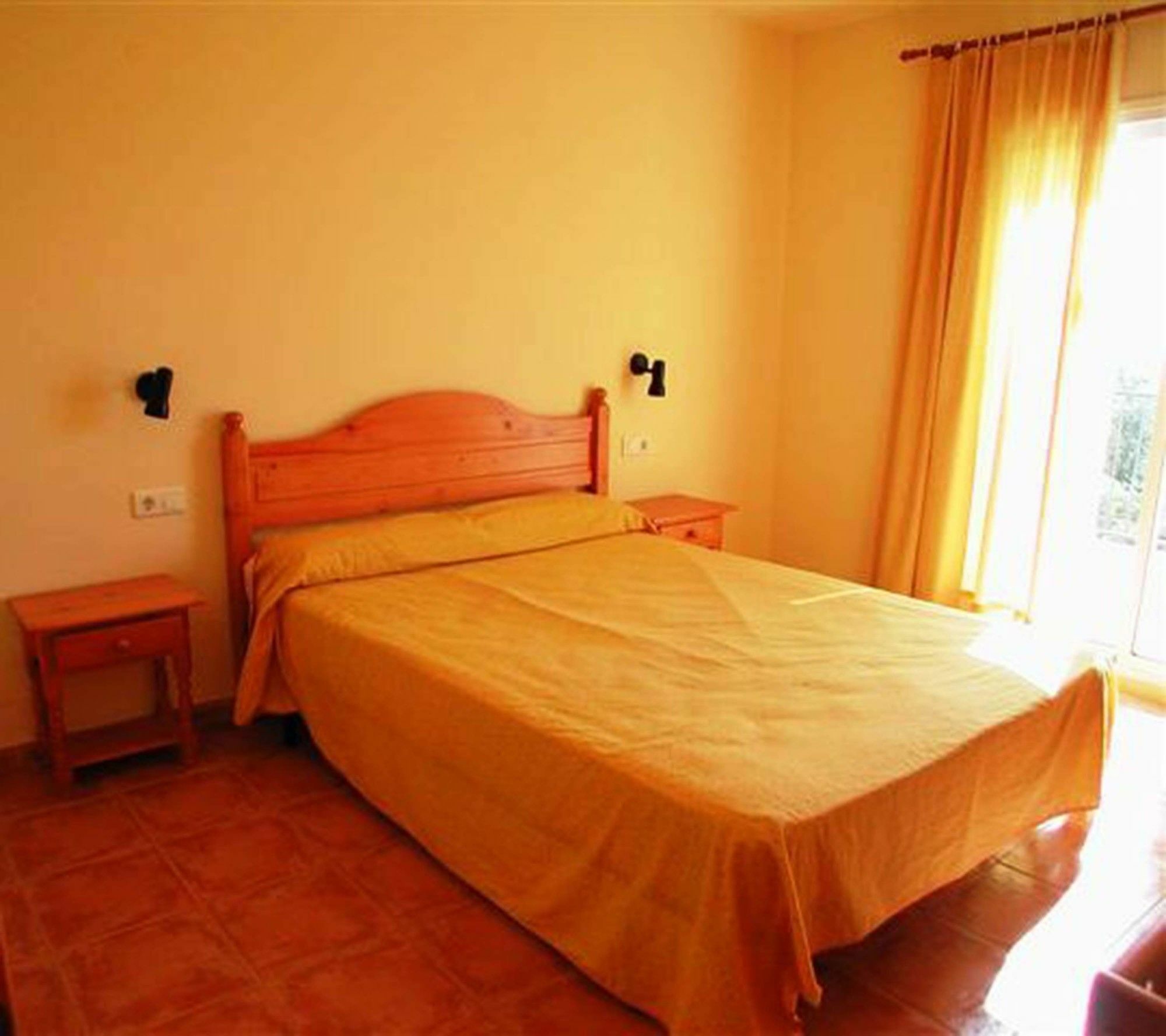Rvhotels Apartamentos Torre Vella L'Estartit Exterior photo