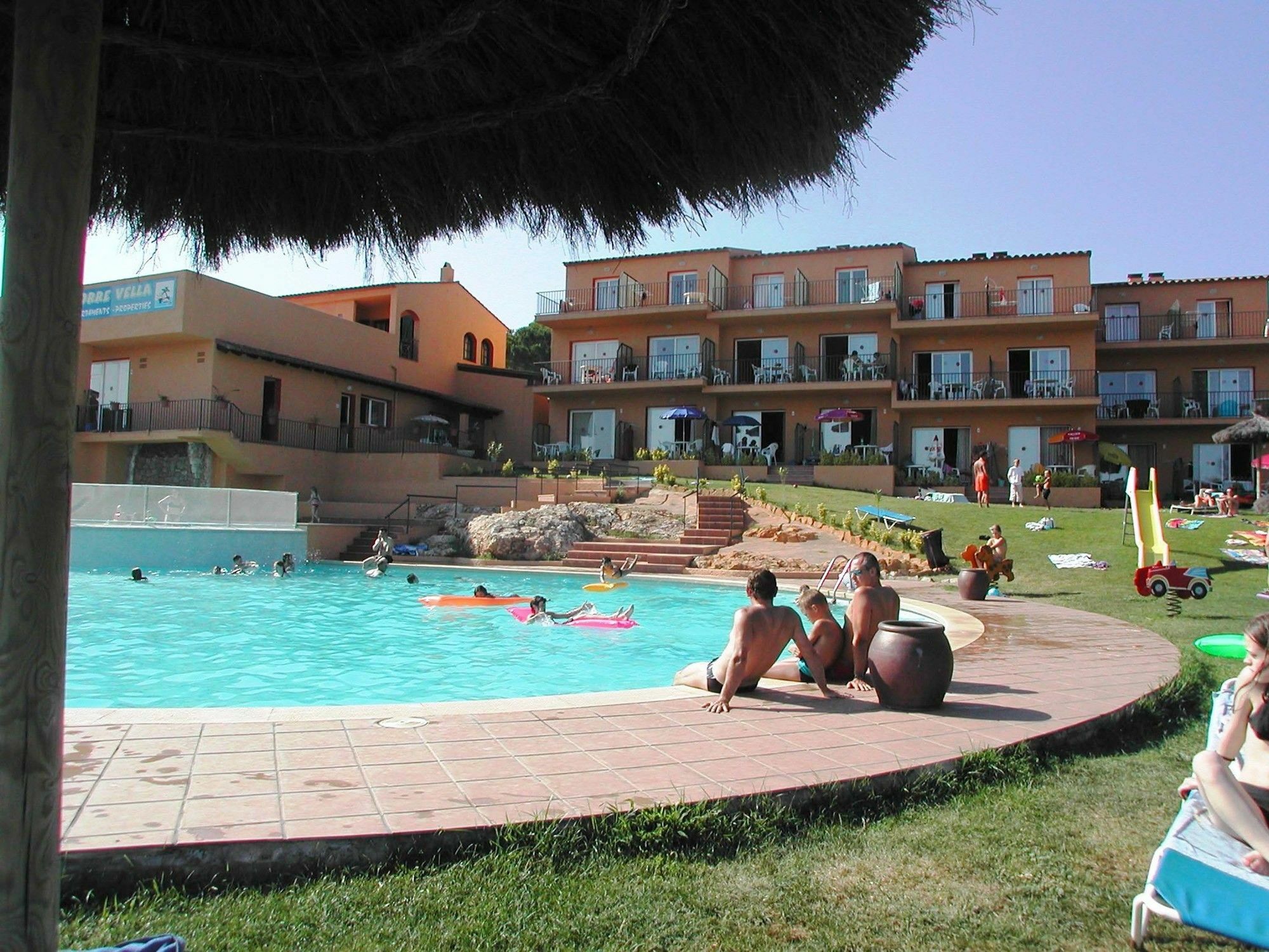 Rvhotels Apartamentos Torre Vella L'Estartit Exterior photo